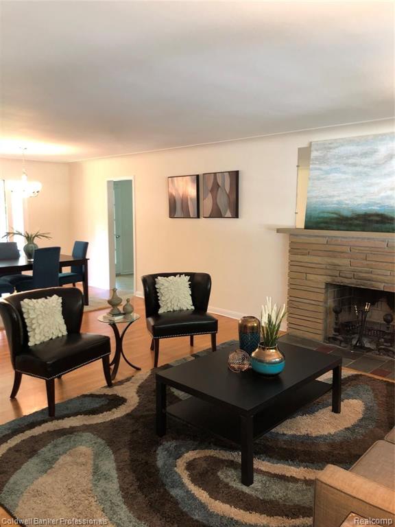 1141 South Renaud Road Grosse Pointe Woods, MI 48236 - Photo 8 of 52