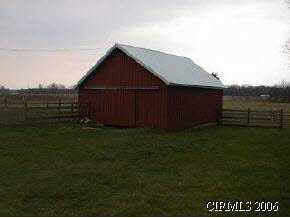 9757 West Chapel Road Andrews, IN 46702 - Photo 4 of 12 Gallery Image 4