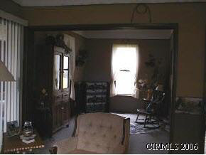 9757 West Chapel Road Andrews, IN 46702 - Photo 9 of 12 Gallery Image 9