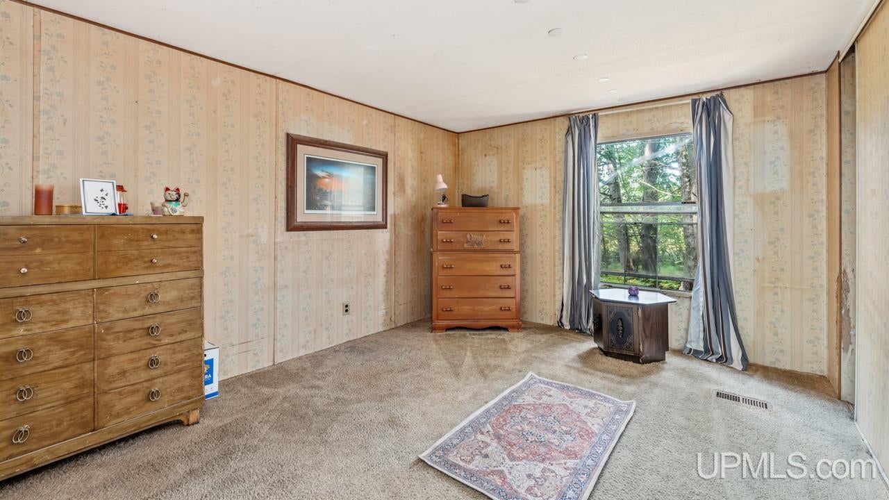 1970 Woods Road Florence, WI 54121 - Photo 11 of 28 Gallery Image 11