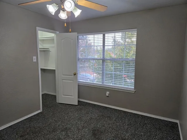 $2,300 | 436 Orchard Hill Drive, Cedar Hill, TX 75104