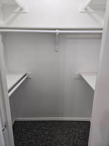 $2,300 | 436 Orchard Hill Drive, Cedar Hill, TX 75104