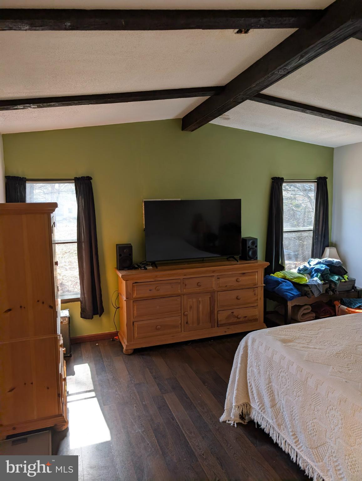 21166 Marsh Creek Road Preston, MD 21655 - Photo 3 of 6 Spacious master bedroom