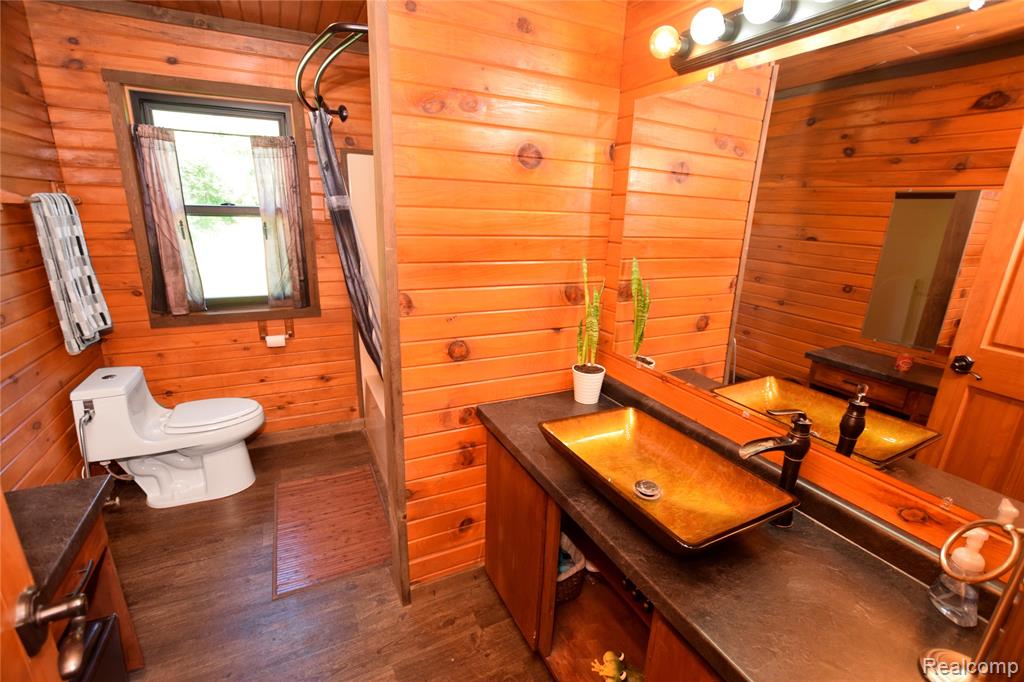 5298 Clear Lake Road North Branch, MI 48461 - Photo 12 of 44