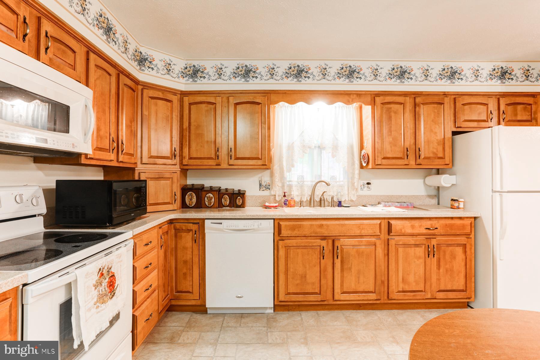 3189 Ridgeway Road Harrisburg, PA 17109 - Photo 14 of 40 Gallery Image 14