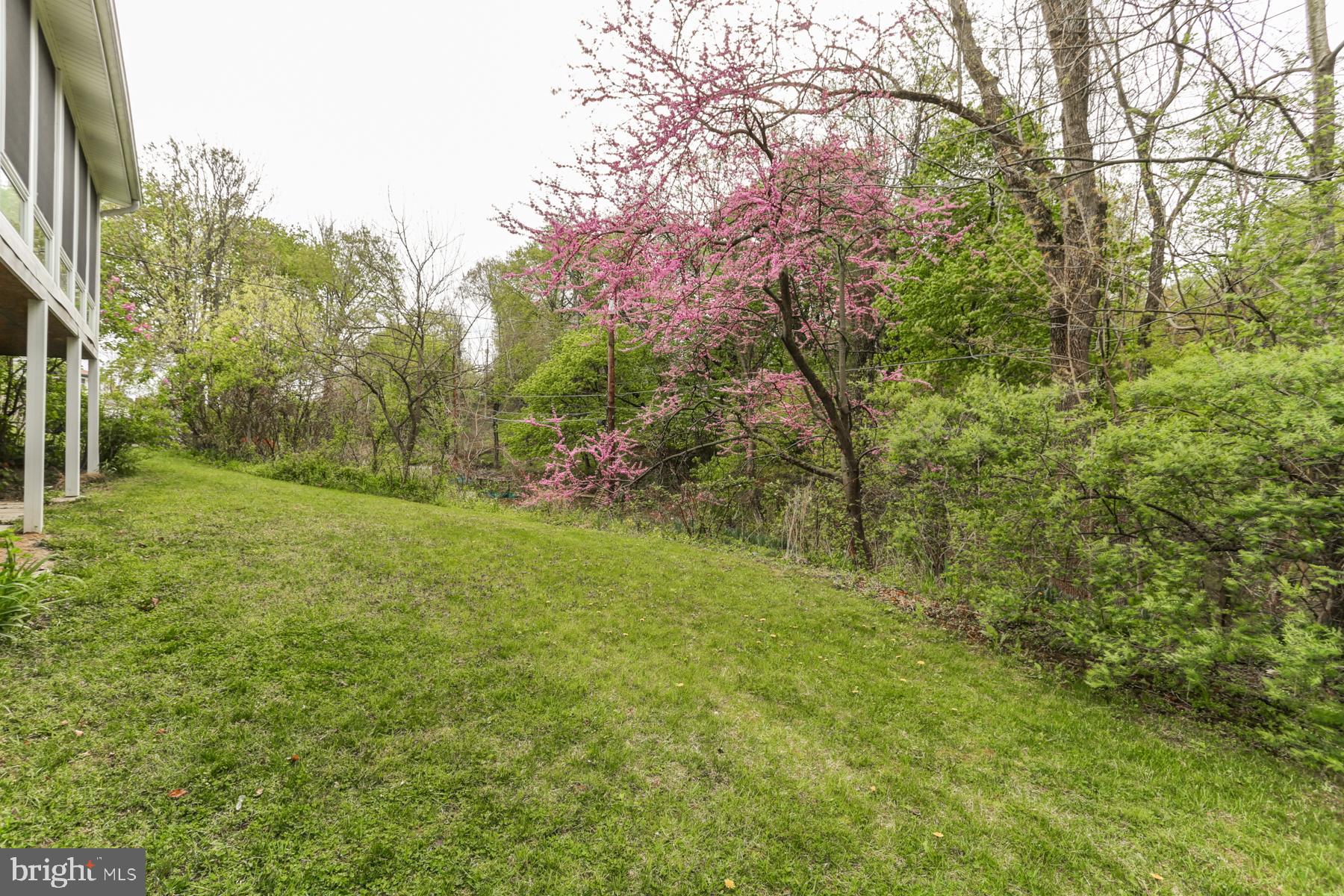 3189 Ridgeway Road Harrisburg, PA 17109 - Photo 8 of 40 Gallery Image 8