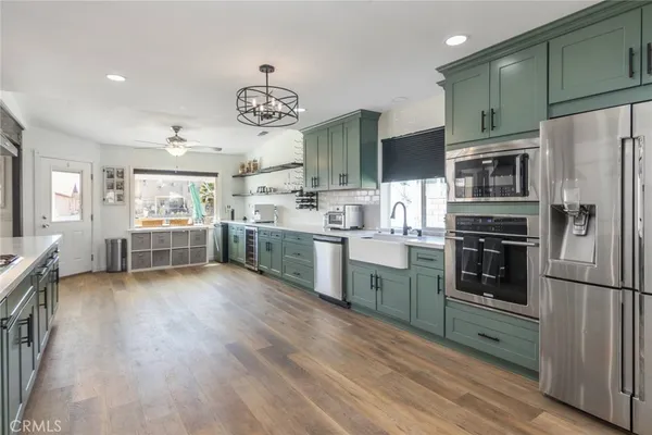 $469,900 | 14363 Ironsides Lane, Helendale, CA 92342