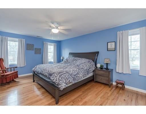 39 Peach Orchard Road Burlington, MA 01803 - Photo 12 of 26 Gallery Image 12