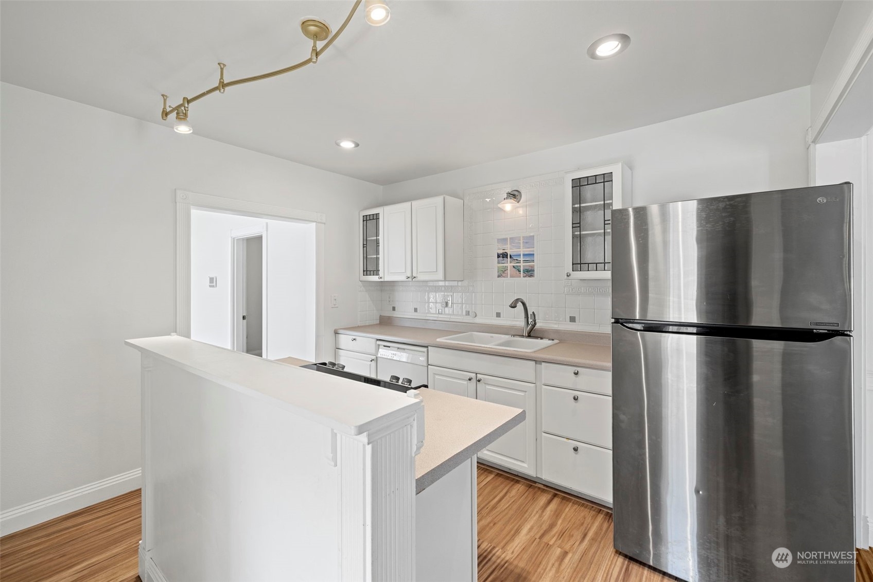 520 North 138th Street Seattle, WA 98133 - Photo 11 of 36