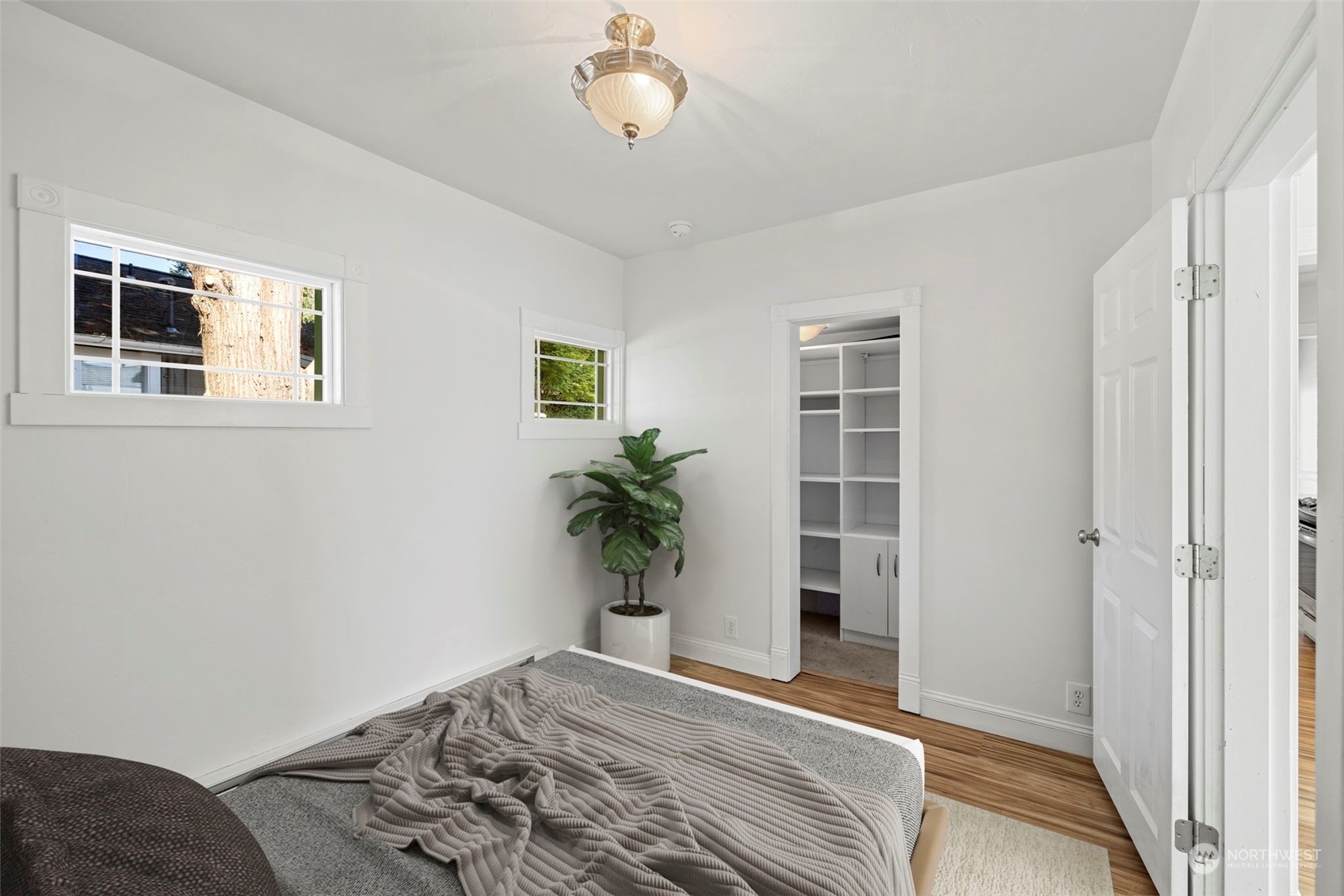 520 North 138th Street Seattle, WA 98133 - Photo 12 of 36