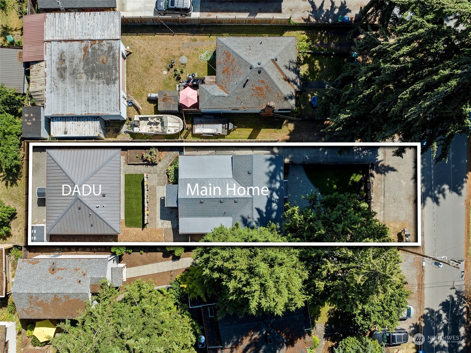 520 North 138th Street Seattle, WA 98133 - Photo 2 of 36