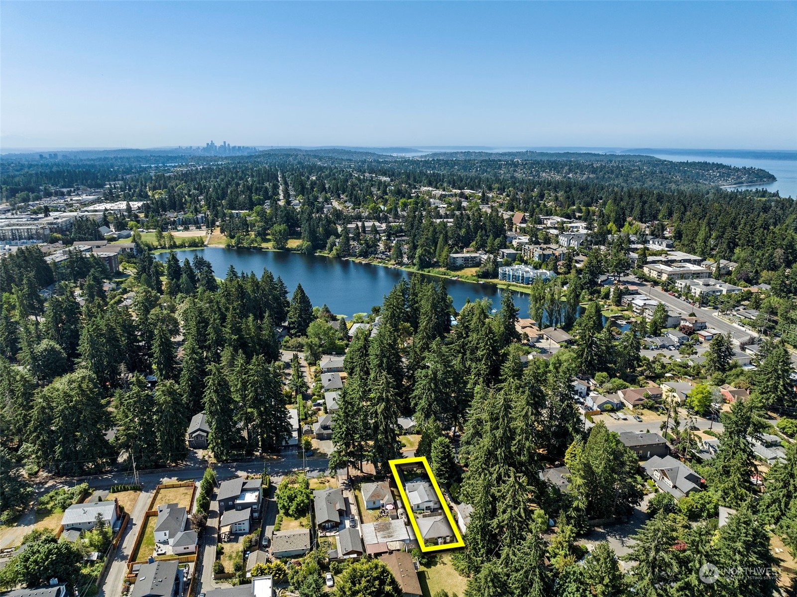 520 North 138th Street Seattle, WA 98133 - Photo 34 of 36