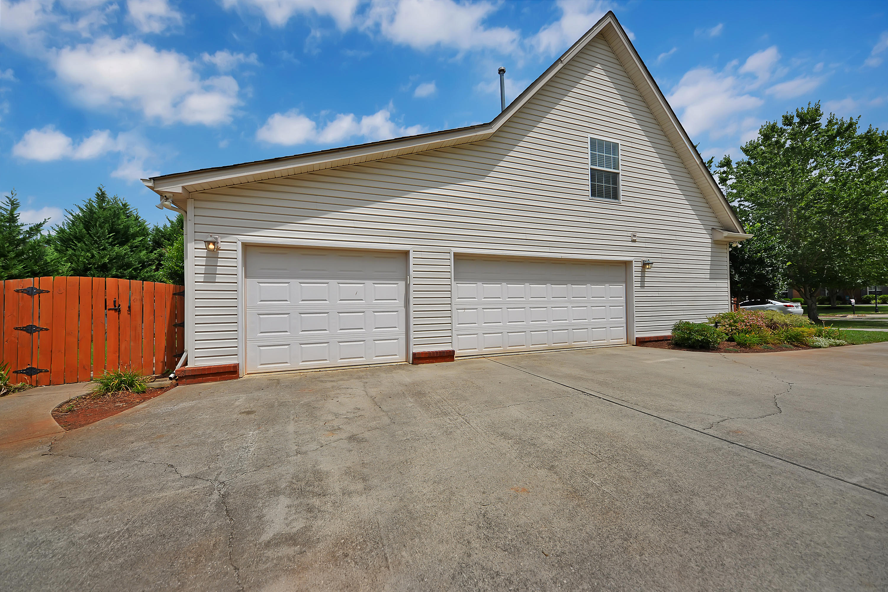 12669 Clear Ridge Road Knoxville, TN 37922 - Photo 4 of 29 AgentOptix -10