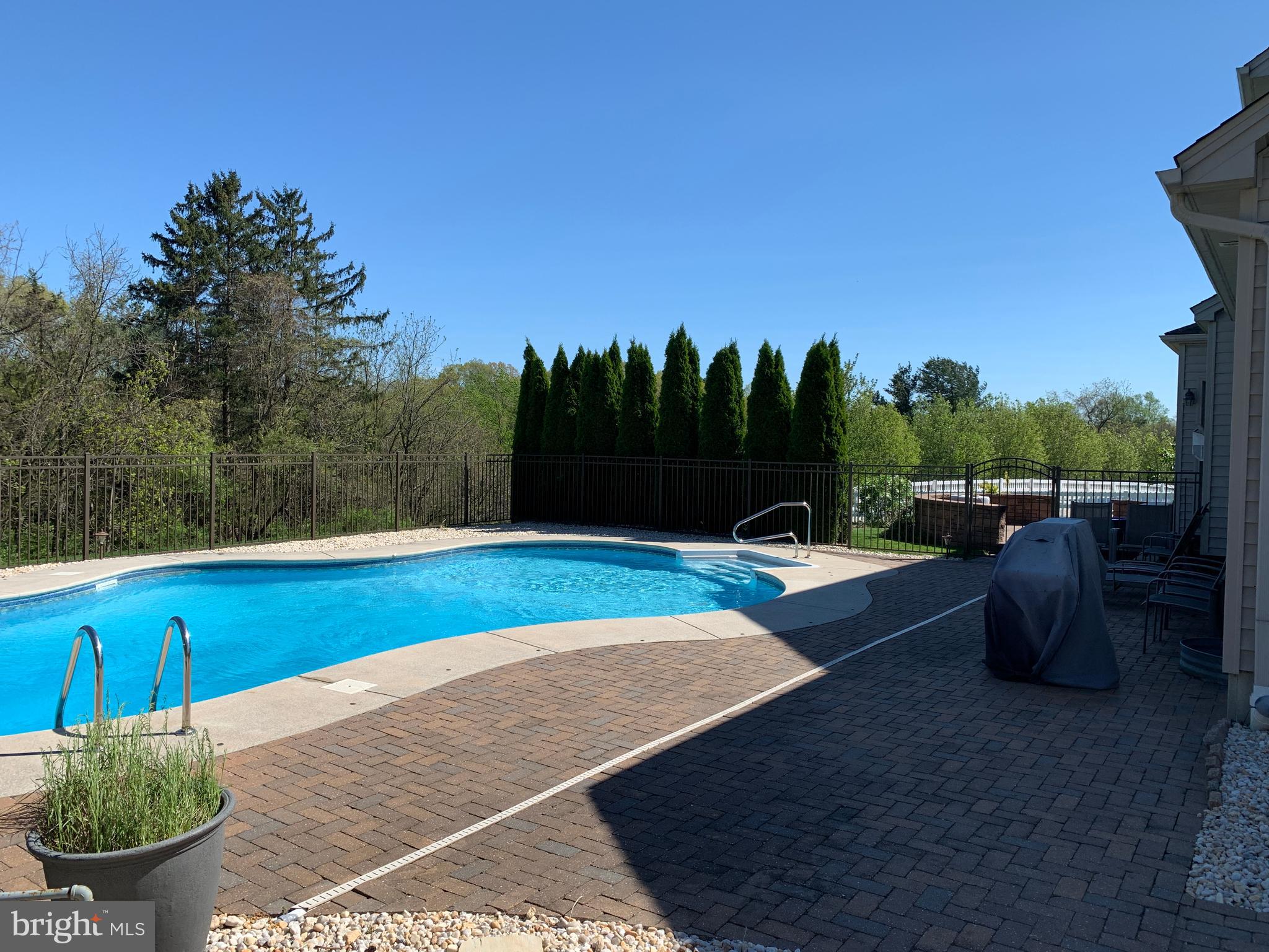7281 Olde Mill Road Harrisburg, PA 17112 - Photo 10 of 57