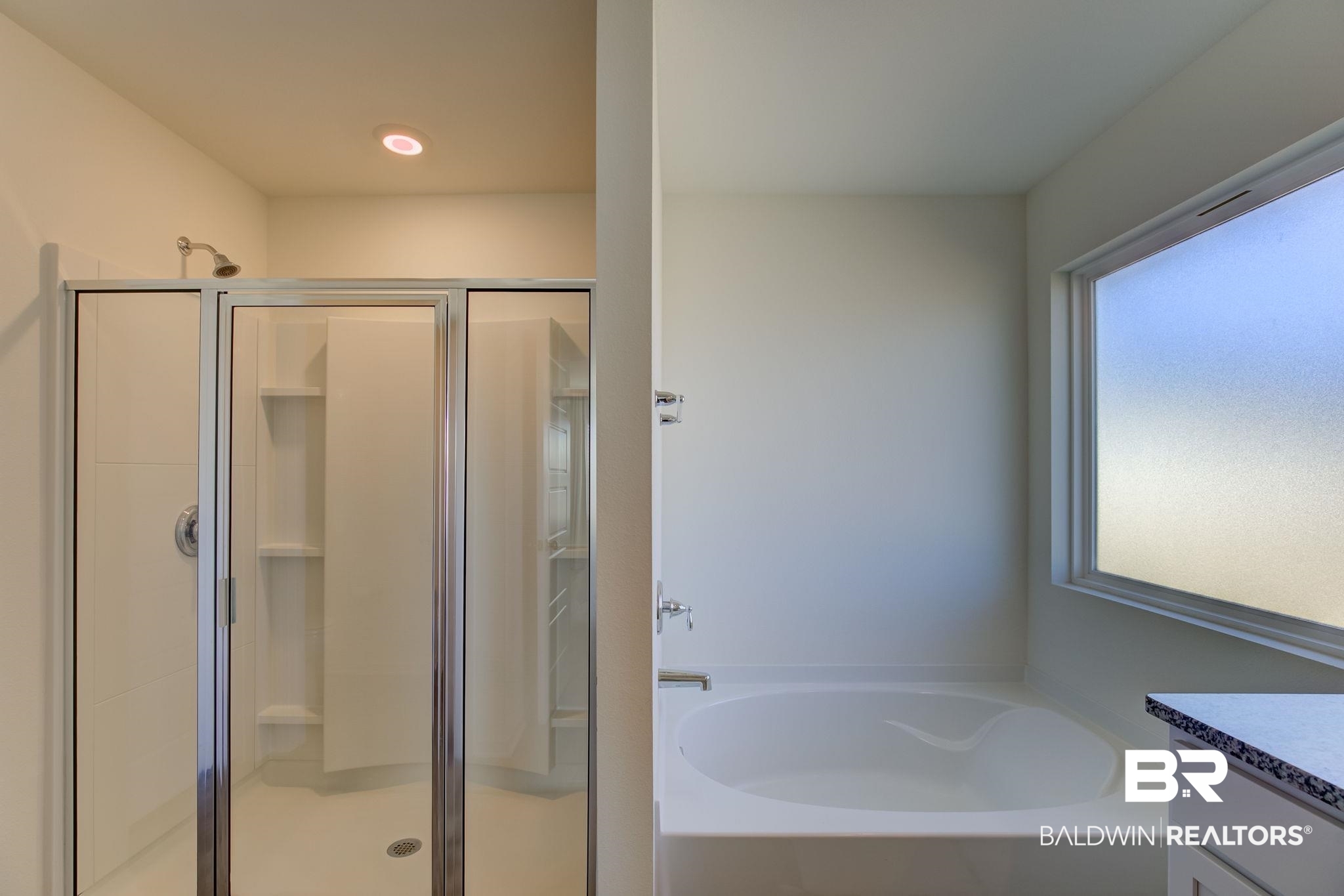 31458 Lyon Road Daphne, AL 36527 - Photo 23 of 50 Primary Bathroom