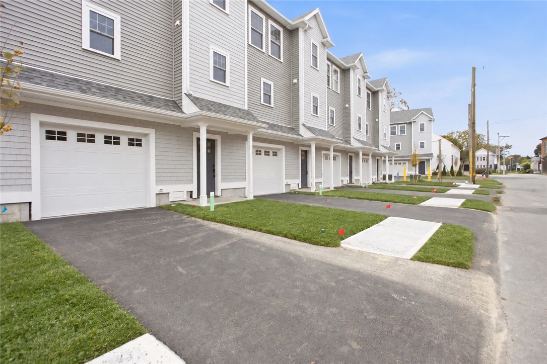 95 Croade Street Warren, RI 02885 - Photo 28 of 33 Gallery Image 28