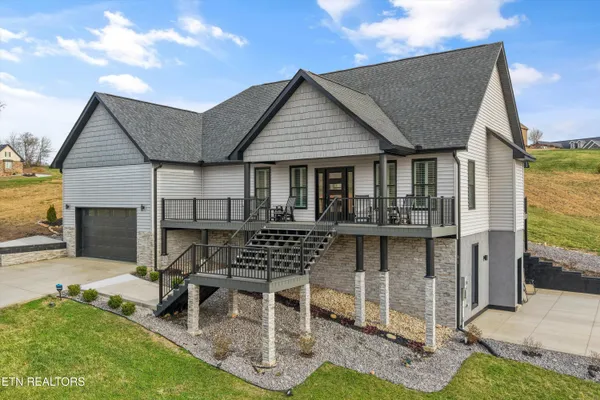 $699,500 | 4120 Lake Meadow Lane, Morristown, TN 37814