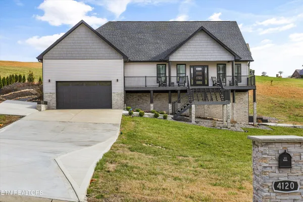 $699,500 | 4120 Lake Meadow Lane, Morristown, TN 37814