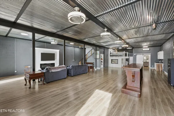 $699,500 | 4120 Lake Meadow Lane, Morristown, TN 37814