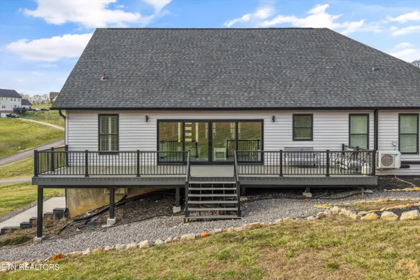 $699,500 | 4120 Lake Meadow Lane, Morristown, TN 37814