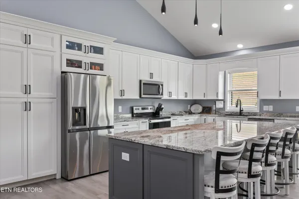 $699,500 | 4120 Lake Meadow Lane, Morristown, TN 37814