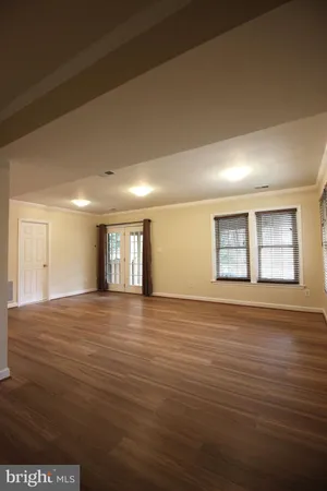 $4,500 | 10470 Courtney Drive, Fairfax, VA 22030