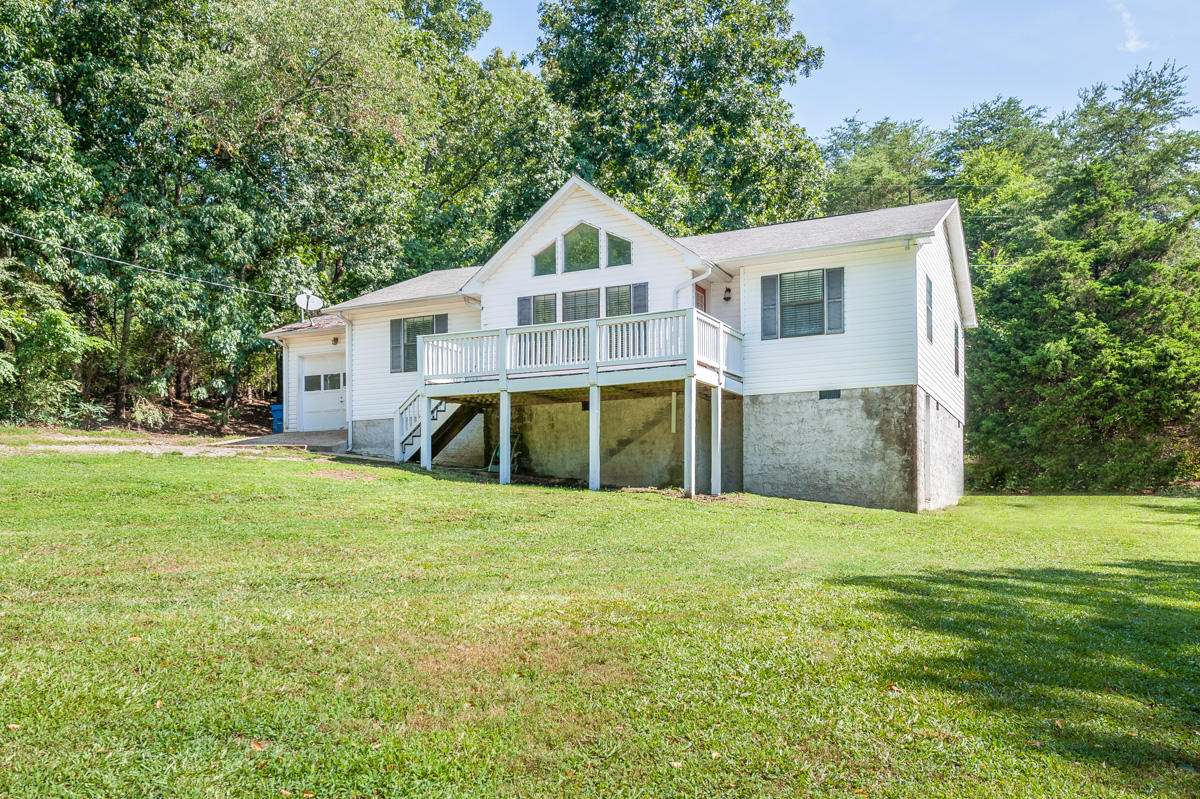 7325 Sutton Road Ooltewah, TN 37363 - Photo 2 of 14 Exterior