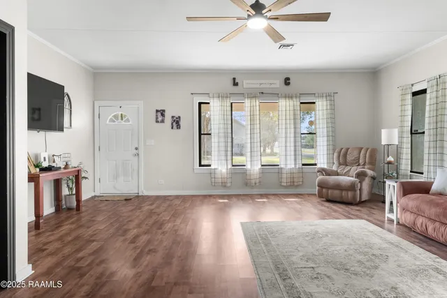 $155,000 | 501 Daspit Street, Gueydan, LA 70542