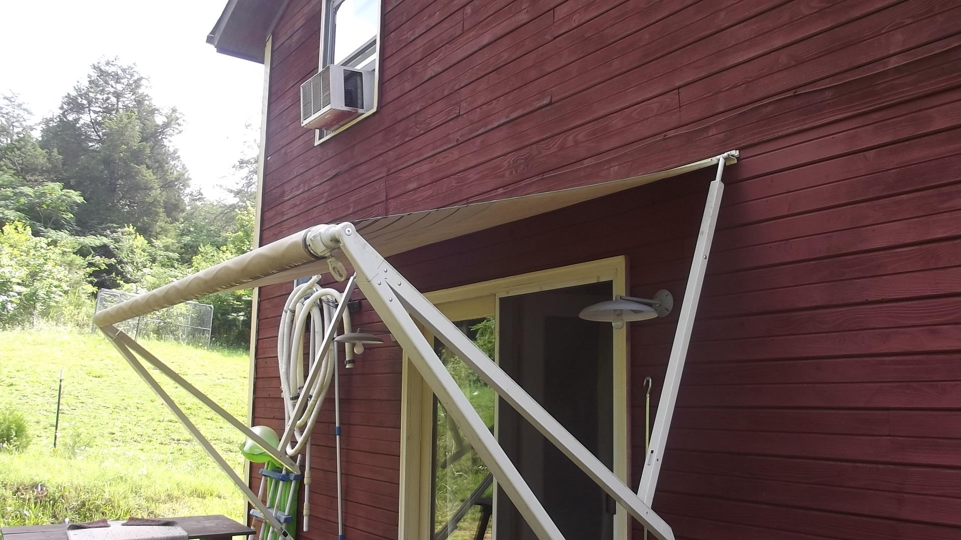 366 Shortt Road Bulls Gap, TN 37711 - Photo 16 of 30 retractable awning