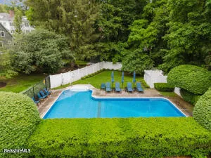 $785,000 | 80 Taconic Avenue, Unit 13, Great Barrington, MA 01230