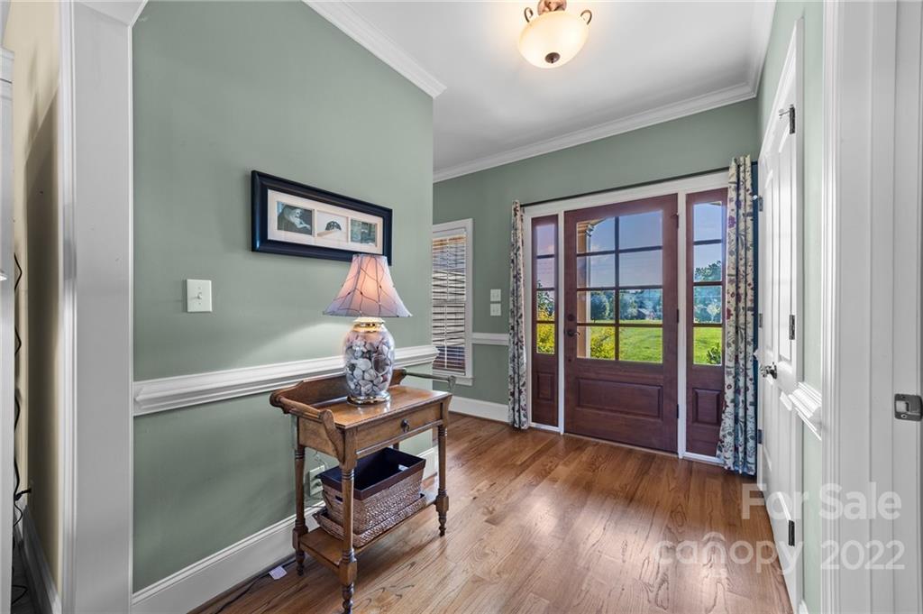 356 Greenhill Road Mocksville, NC 27028 - Photo 25 of 46 a room with furniture and a window