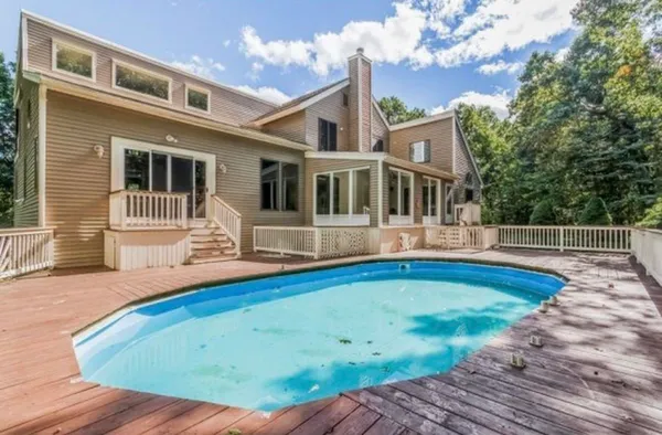 $1,125,000 | 2 Remington Court, Derry, NH 03038