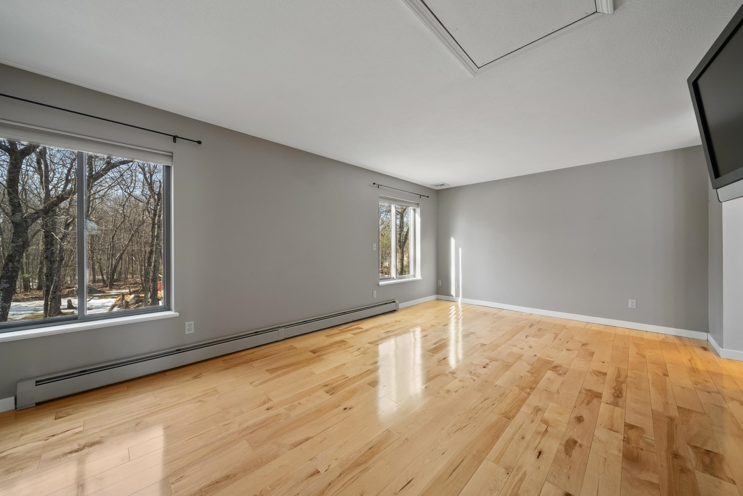 2 Remington Court Derry, NH 03038 - Photo 12 of 21