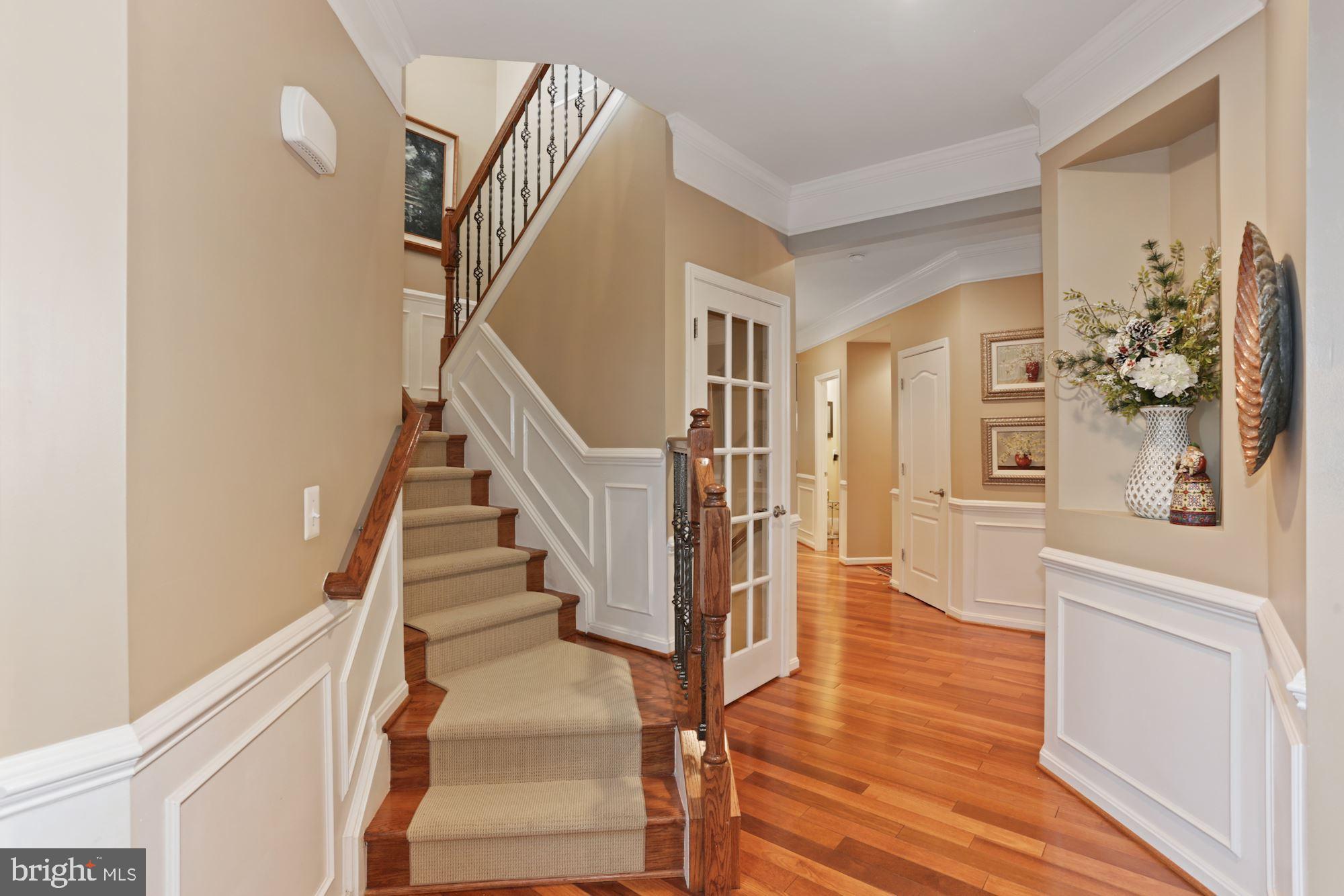 23372 Minerva Drive Brambleton, VA 20148 - Photo 4 of 52 Foyer, looking toward kitchen and family room