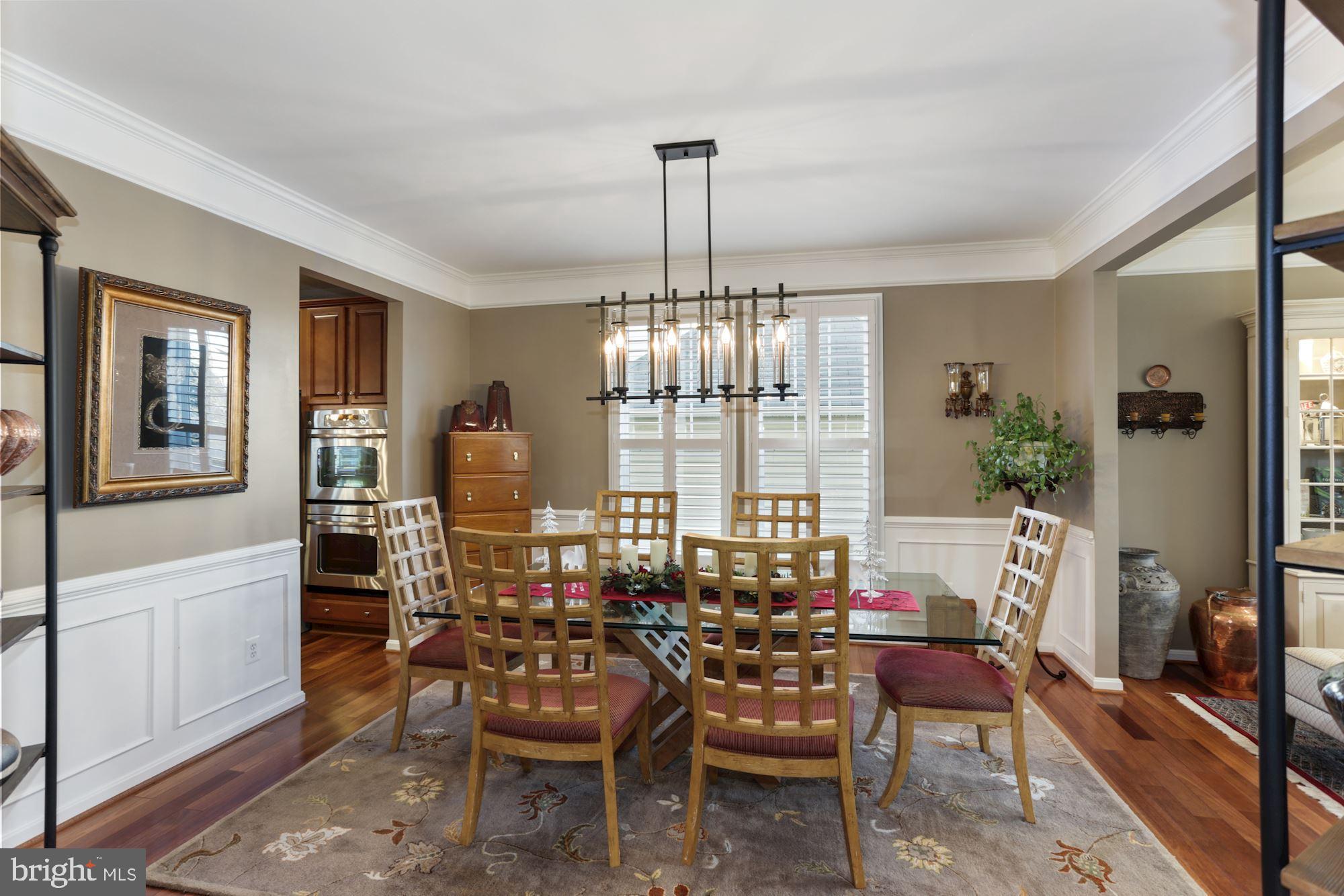 23372 Minerva Drive Brambleton, VA 20148 - Photo 9 of 52 Dinning Room