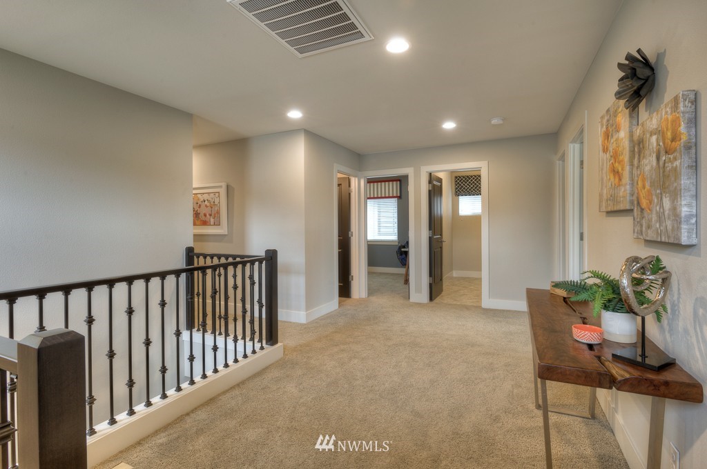 16907 1st Avenue West, Unit 17 Bothell, WA 98012 - Photo 15 of 17 Gallery Image 15