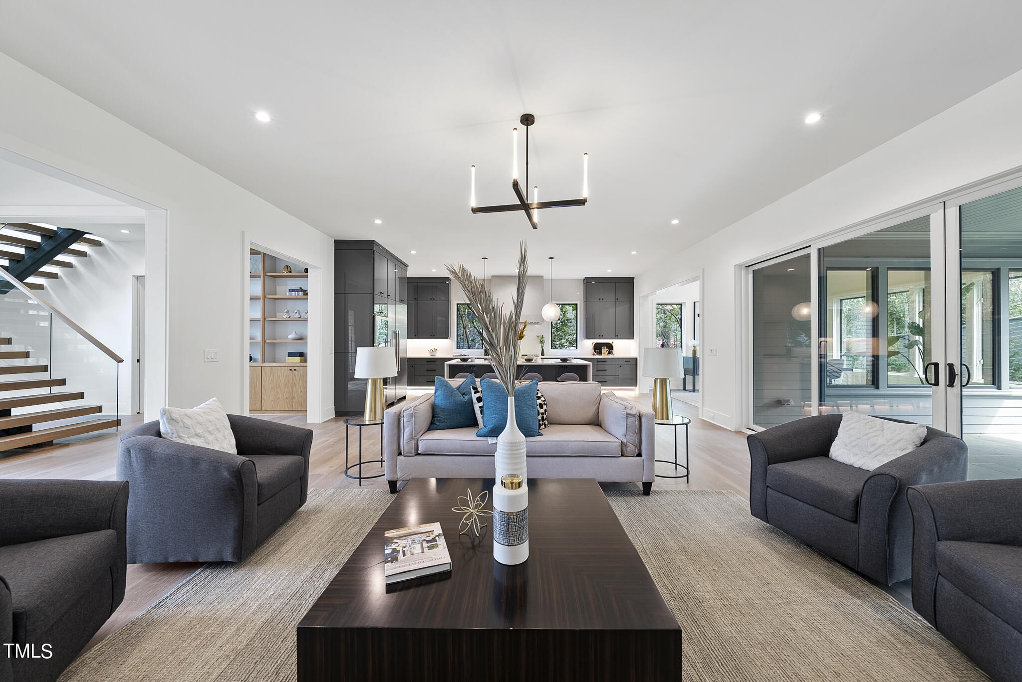 1406 Duplin Road Raleigh, NC 27607 - Photo 12 of 44 DSC07305