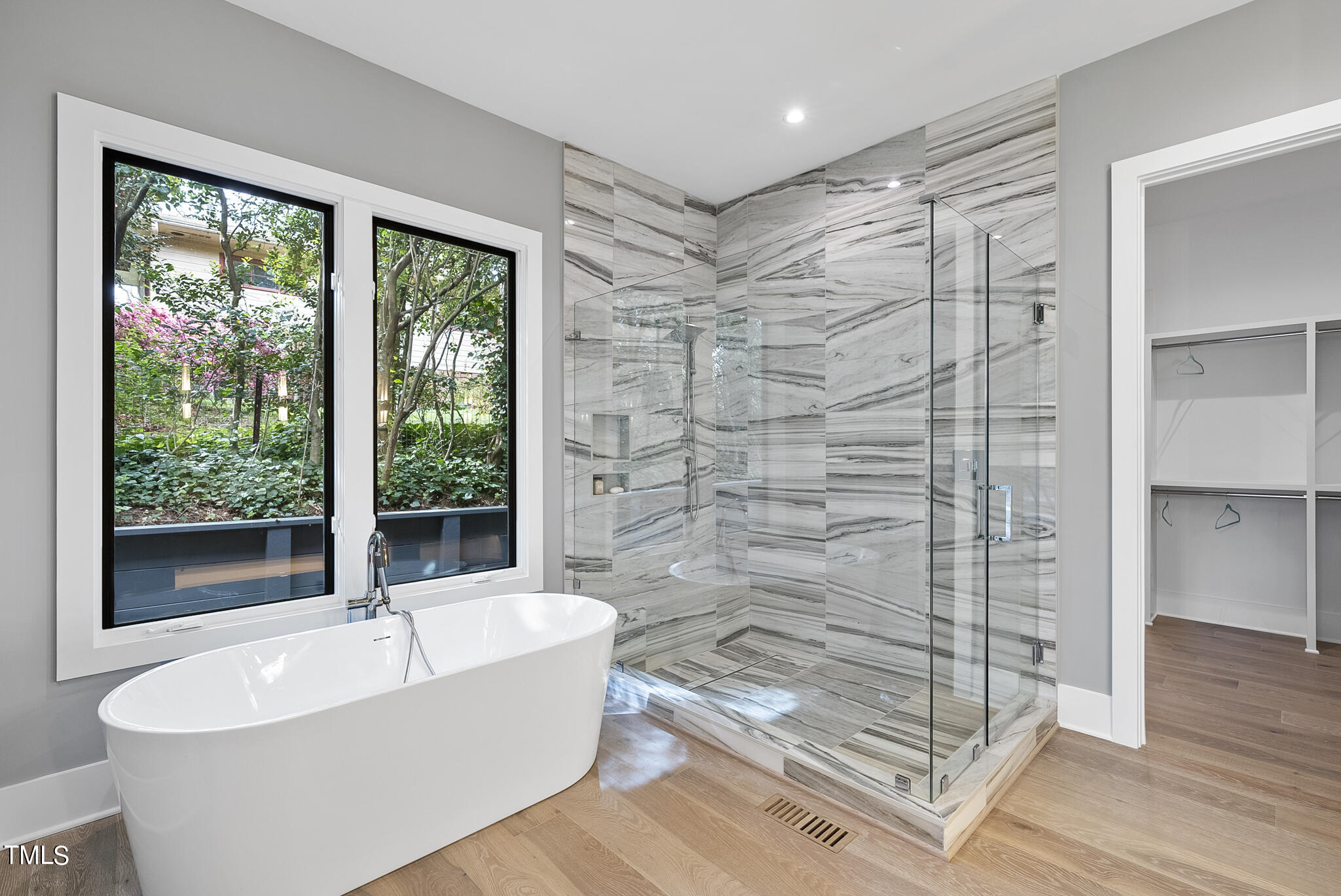 1406 Duplin Road Raleigh, NC 27607 - Photo 17 of 44 DSC07374