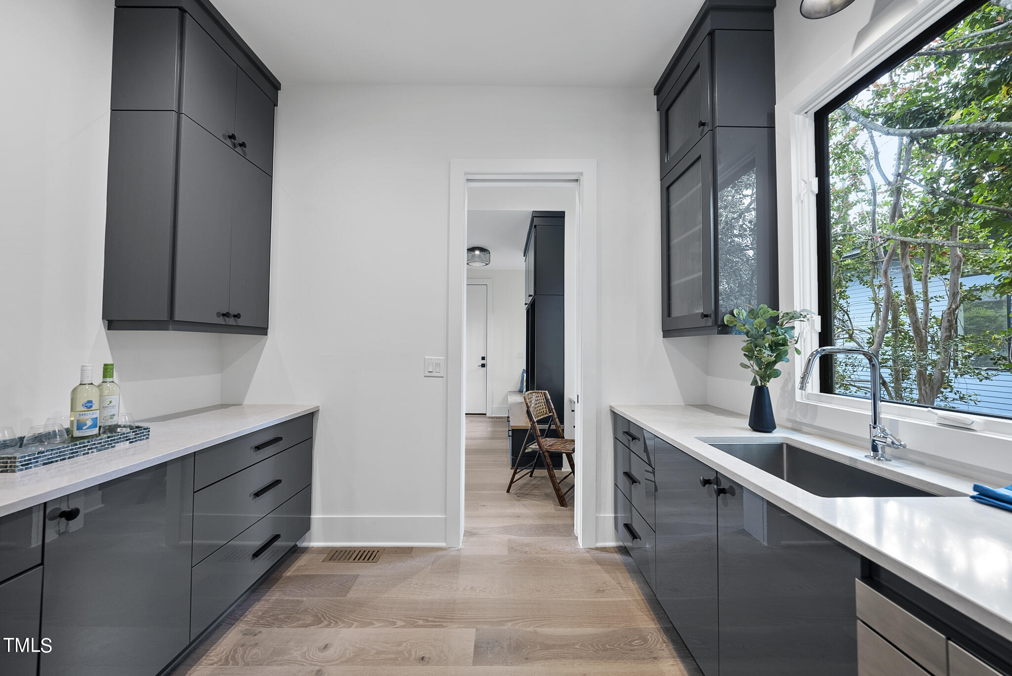 1406 Duplin Road Raleigh, NC 27607 - Photo 20 of 44 DSC07326