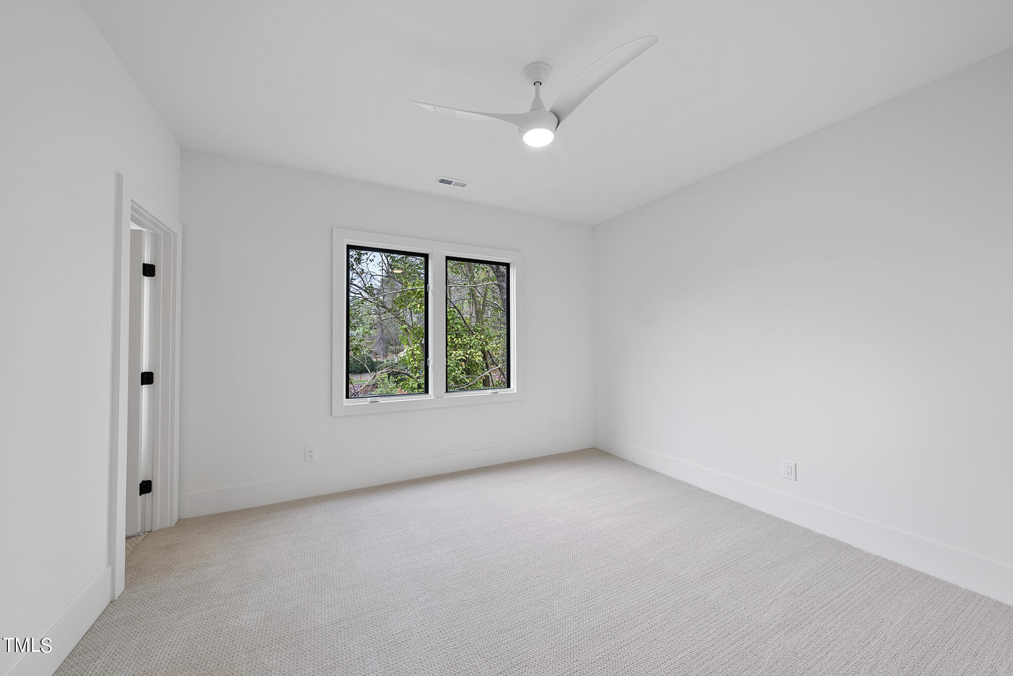 1406 Duplin Road Raleigh, NC 27607 - Photo 34 of 44 DSC07253