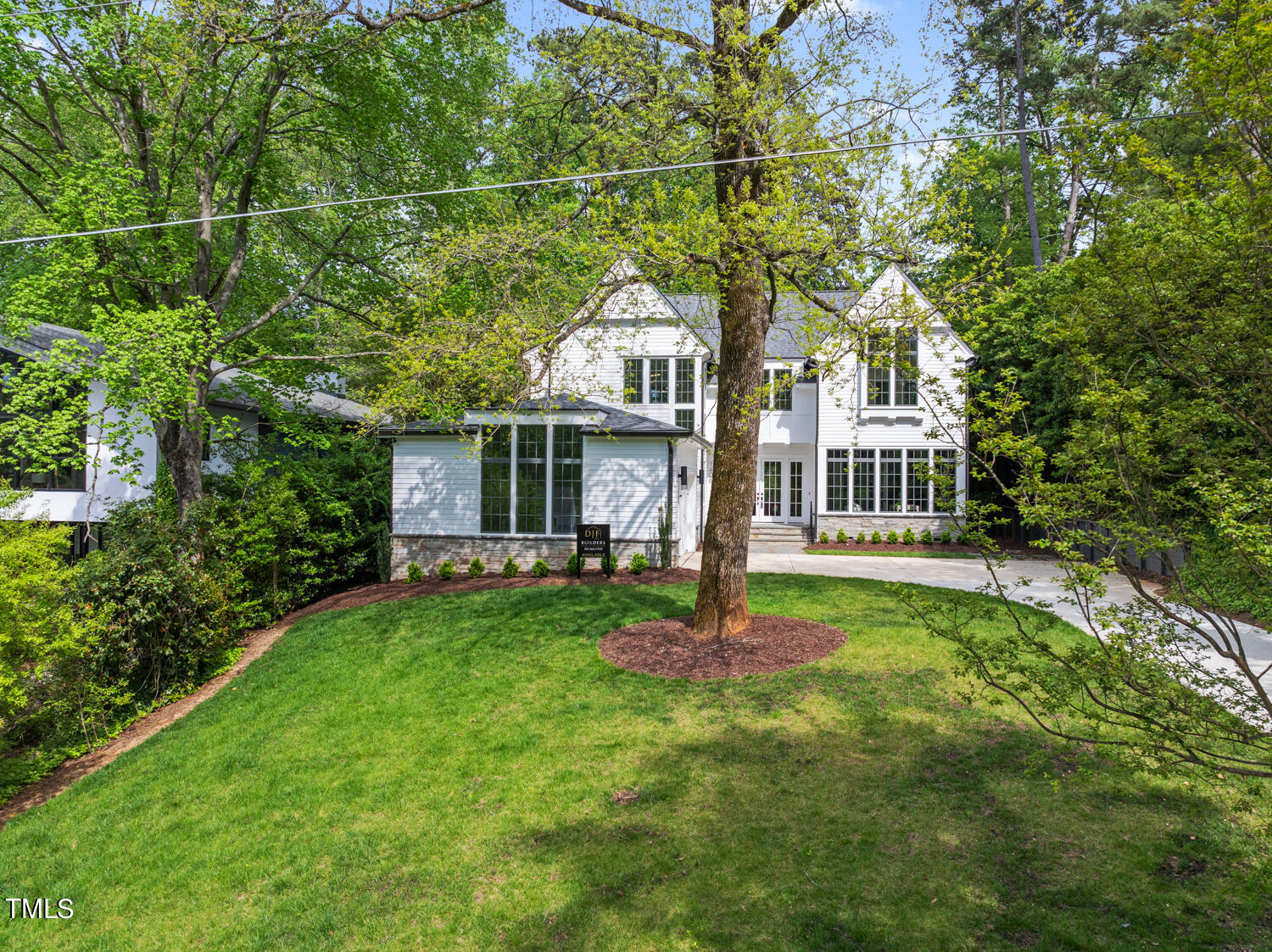 1406 Duplin Road Raleigh, NC 27607 - Photo 43 of 44 DJI_20240416153926_0004_D