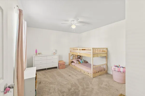 $215,000 | 400 Hallbrook Drive, Unit 17, Gray, TN 37615