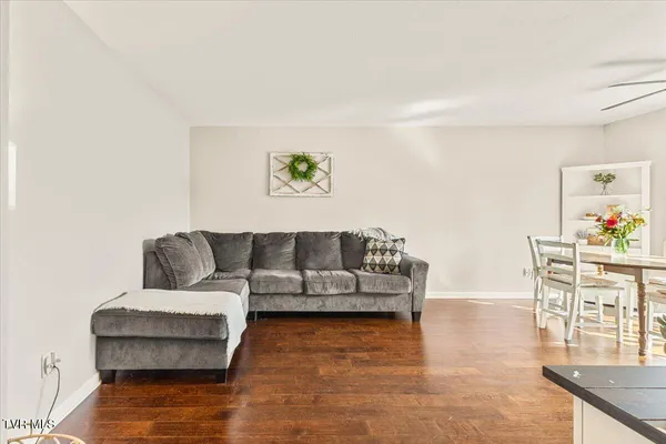 $215,000 | 400 Hallbrook Drive, Unit 17, Gray, TN 37615