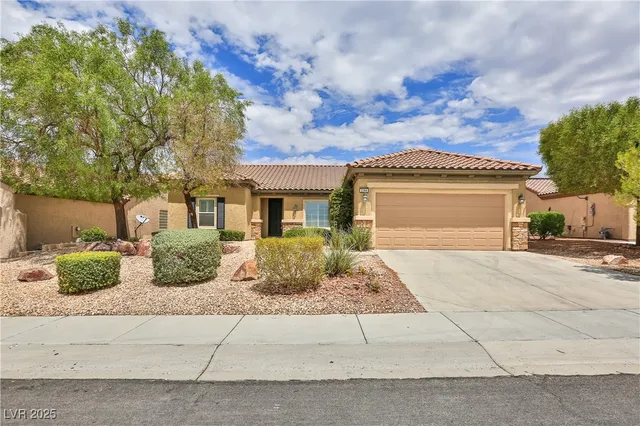 $2,400 | 2264 Laurel Heights Lane, Henderson, NV 89052