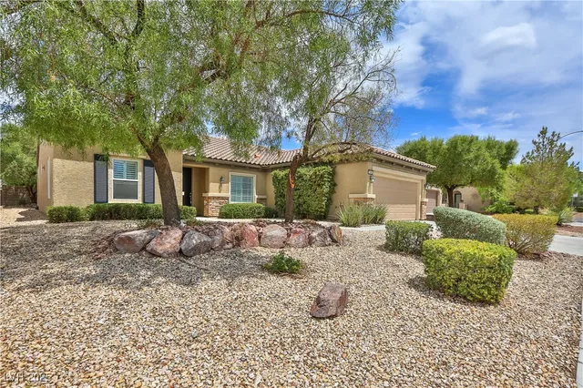 $2,400 | 2264 Laurel Heights Lane, Henderson, NV 89052