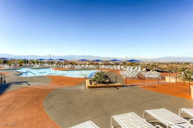 $2,400 | 2264 Laurel Heights Lane, Henderson, NV 89052