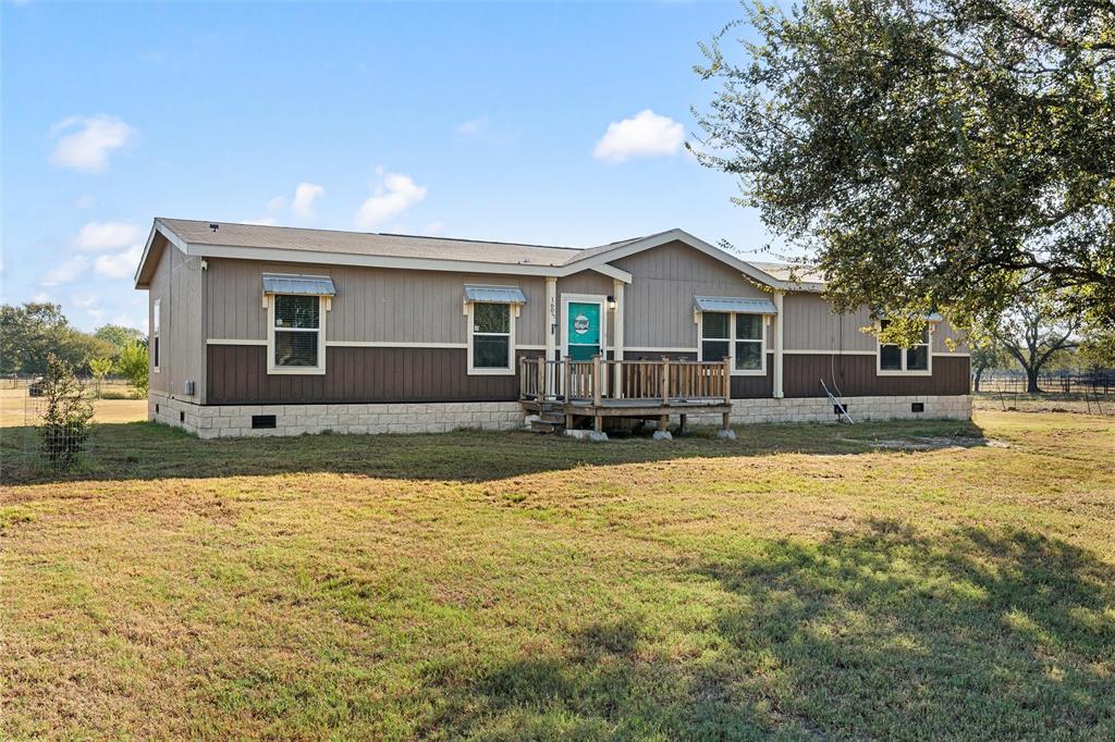 1605 Cloverleaf Road Bellmead, TX 76705 - Photo 2 of 29 a house view with swimming pool and porch