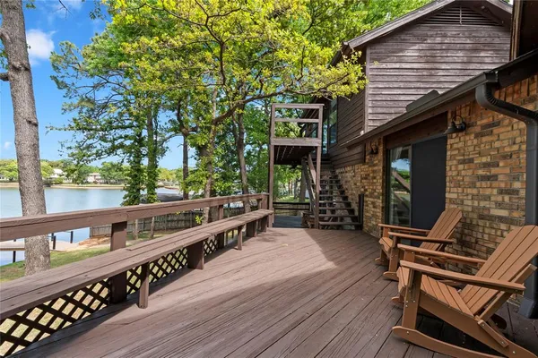 $1,050,000 | 1611 Emma Drive, Tool, TX 75143