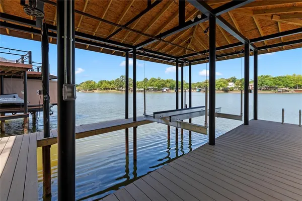 $1,050,000 | 1611 Emma Drive, Tool, TX 75143