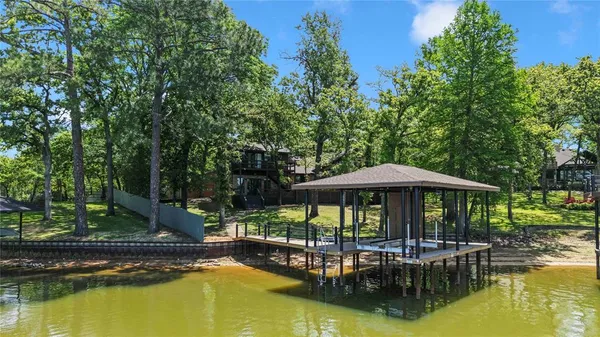 $1,050,000 | 1611 Emma Drive, Tool, TX 75143